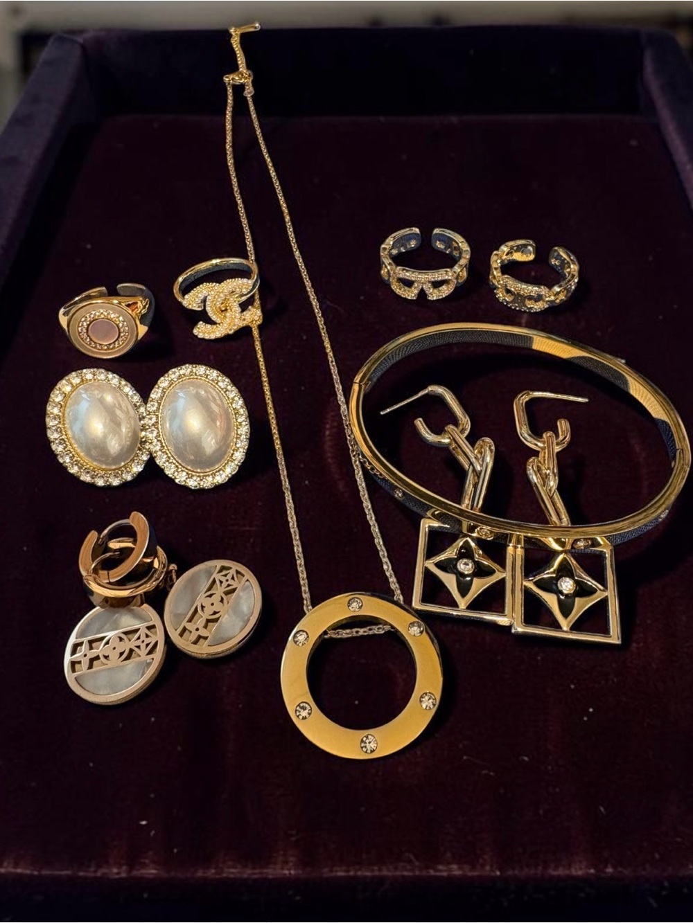 Assortment of Fun Jewelry Gold-Tone Earring, Earrings, Rings&Bracelet. 8 pieces.